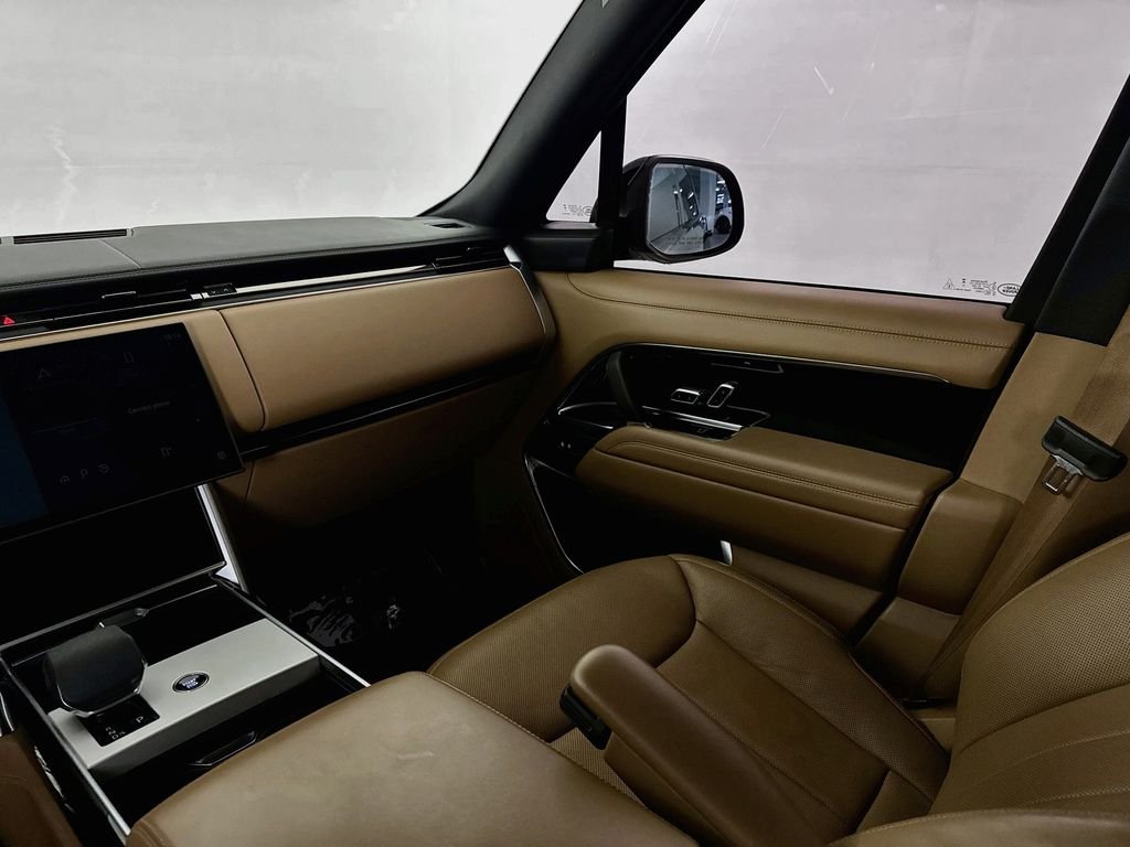 Certified Used 2025 Black Land Rover SE image 24