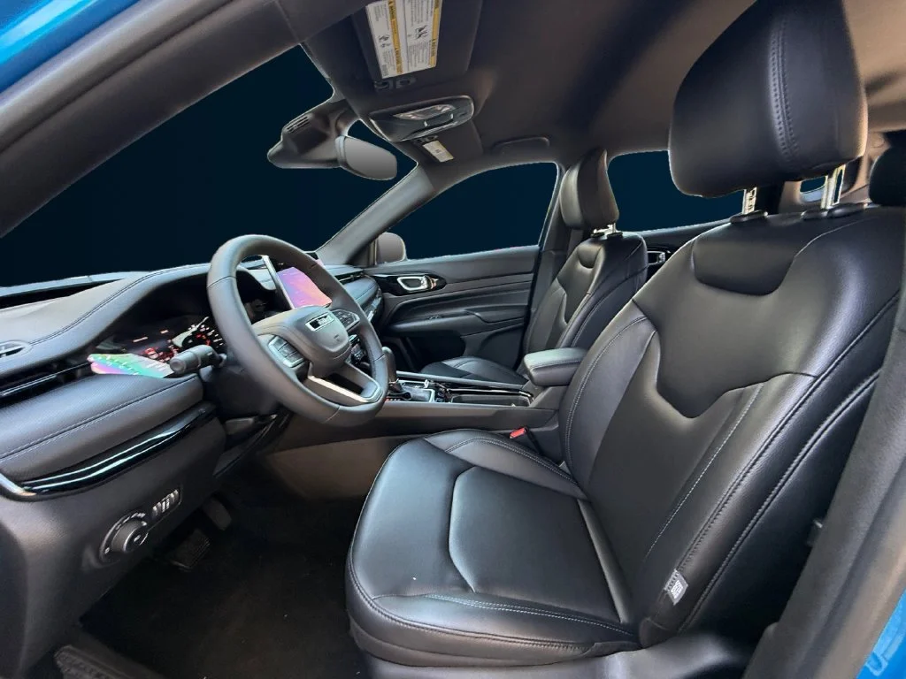 Used 2026 Blue Jeep Limited image 10