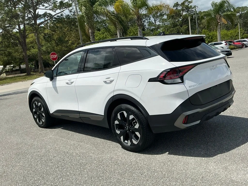 Used 2023 White Kia X-Line image 4