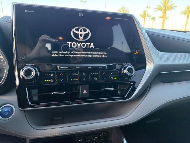 2021 Toyota Highlander Platinum - Photo 19