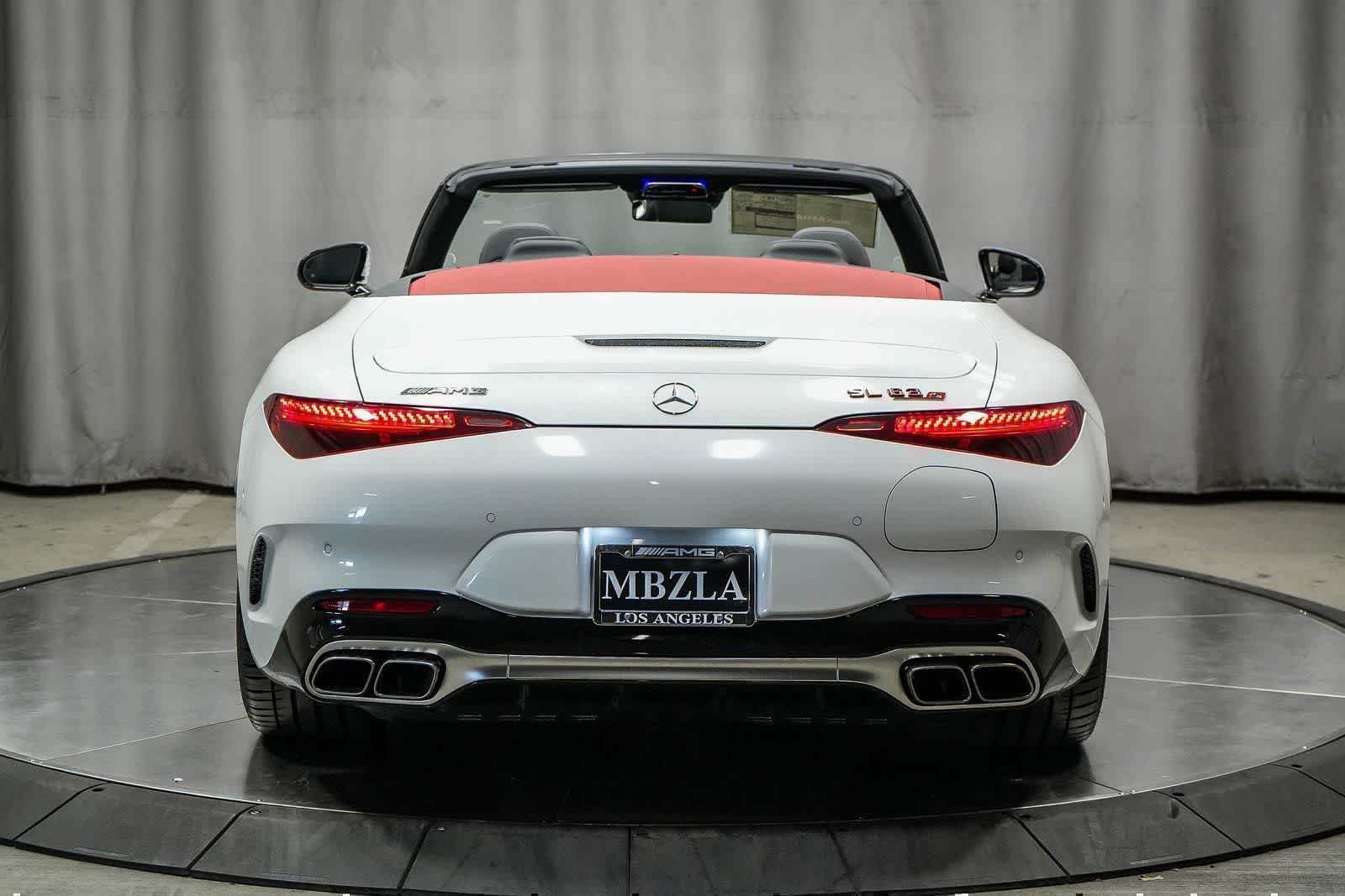 New 2025 MANUFAKTUR Moonlight White Metallic Mercedes-Benz AMG® SL 63 S E Performance Roadster image 57