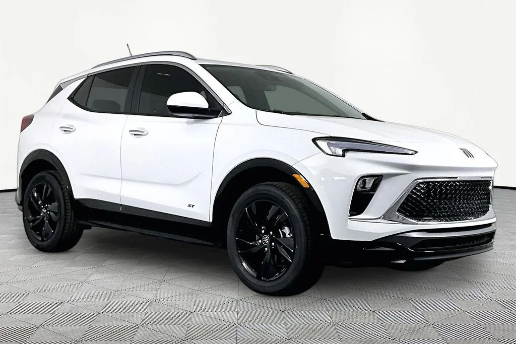 New 2026 Summit White Buick Sport Touring image 3