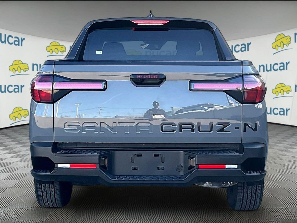 Used 2022 Gray Hyundai SEL image 5