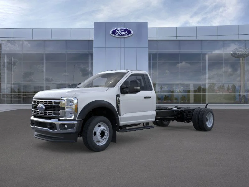 2025 Ford F-550 XL 4x4 Regular Cab 193-In DRW's photo