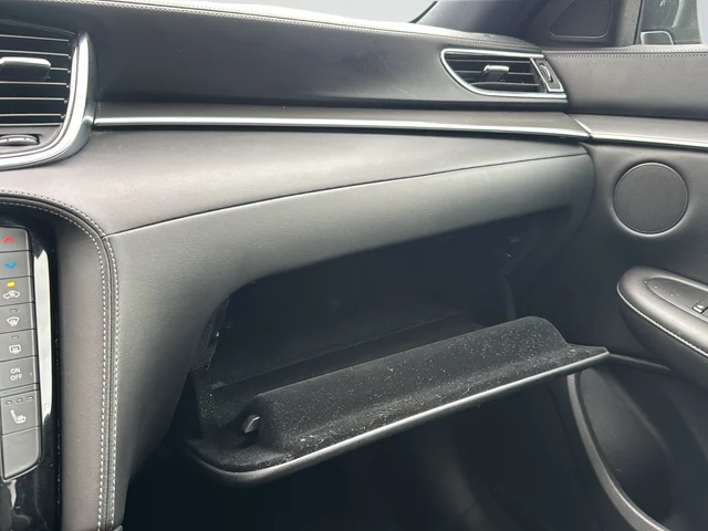 Used 2023 Gray INFINITI LUXE image 36