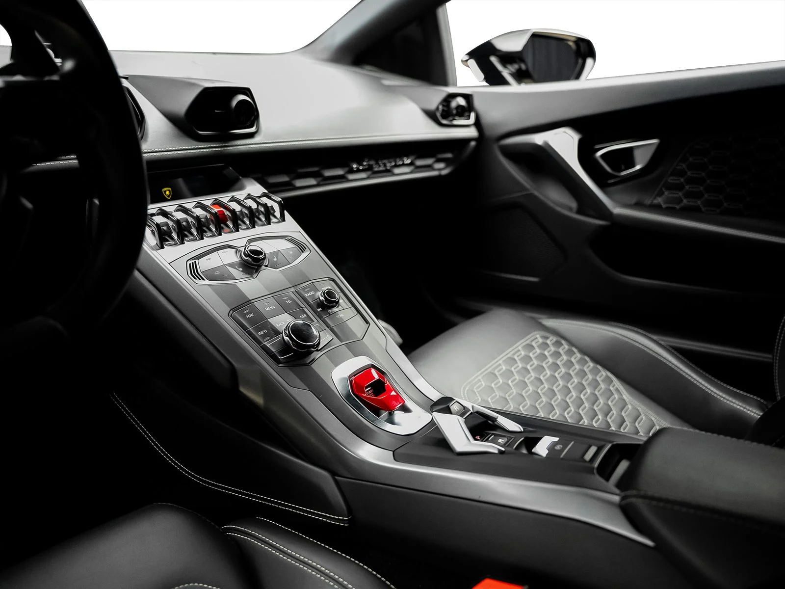 Used 2017 Black Lamborghini  image 37