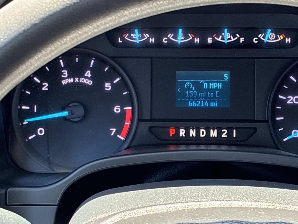 Used 2022 White Ford XL image 23