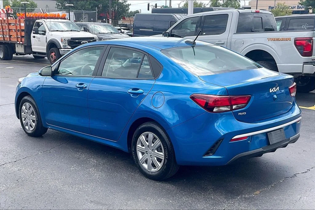 Used 2023 Blue Kia S image 10