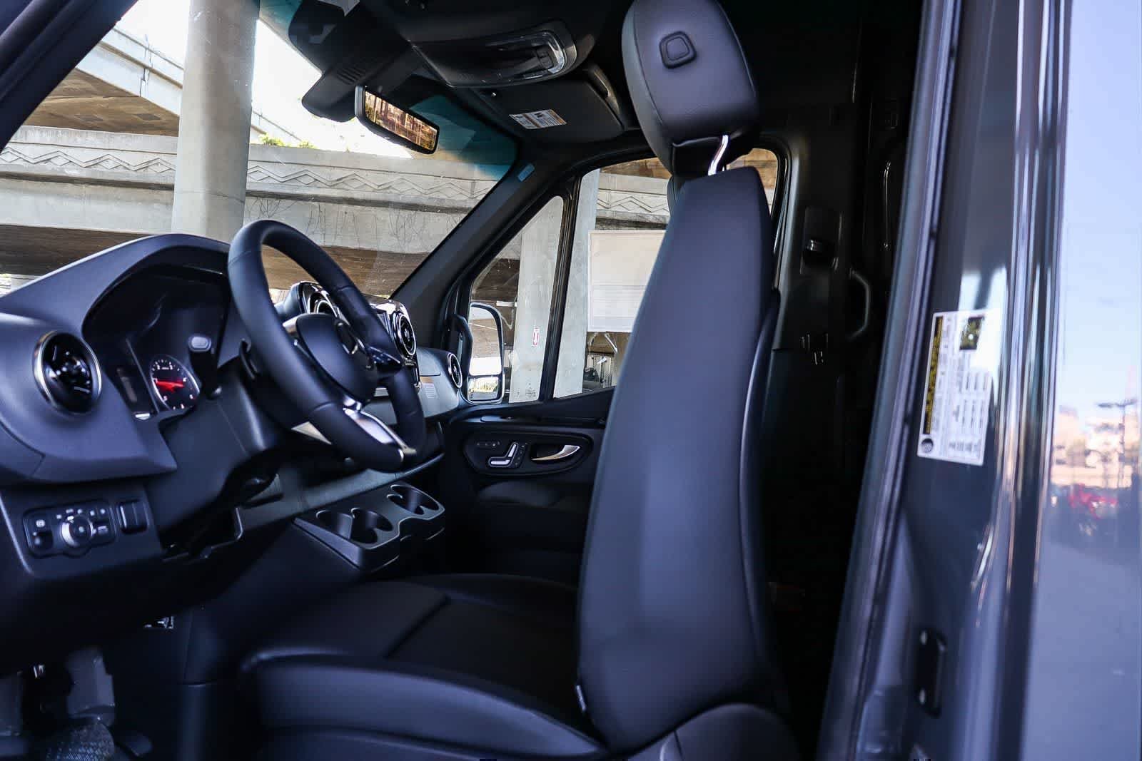 New 2026 Graphite Gray Mercedes-Benz Cargo 144WB High Roof AWD 2.0L I4 Diesel Turbo HO image 18