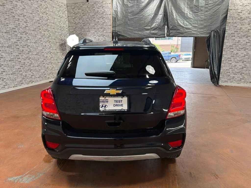 Used 2022 Blue Chevrolet LT image 6