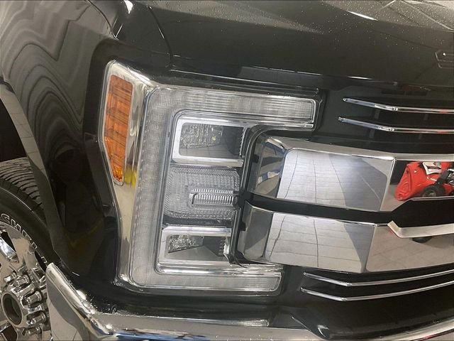 Used 2019 Black Ford Lariat image 33