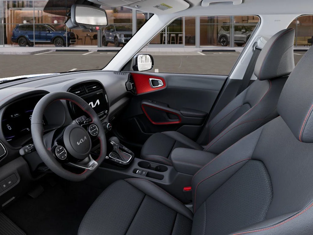 2025 Kia Soul GT-Line - Photo 17