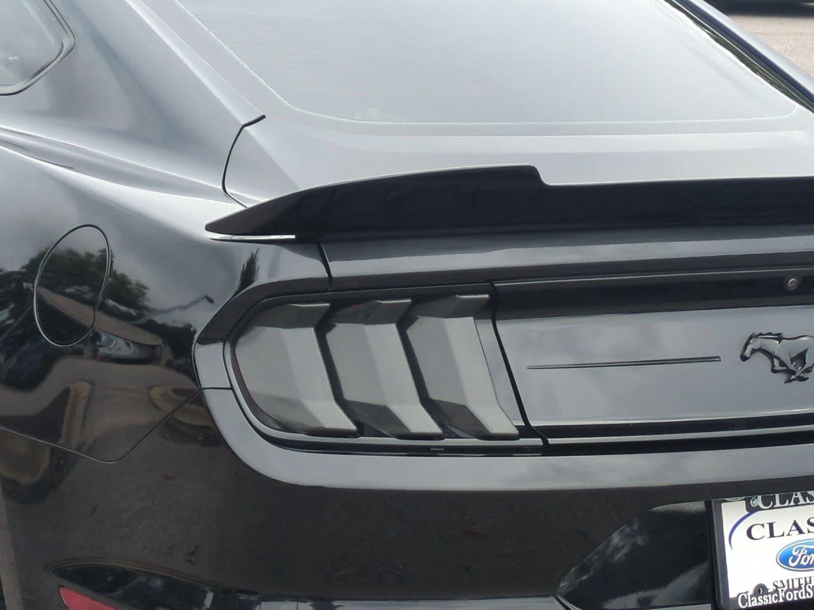 Used 2022 Shadow Black Ford EcoBoost image 11