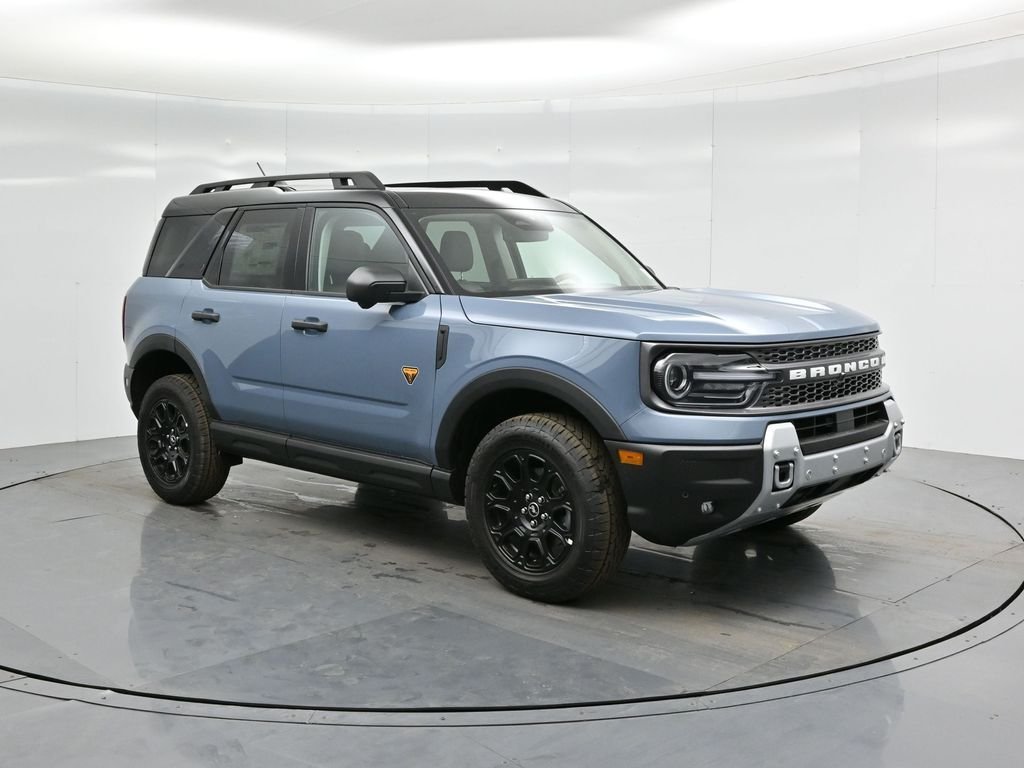 New 2025 Azure Gray Metallic Tri-Coat Ford Badlands image 60
