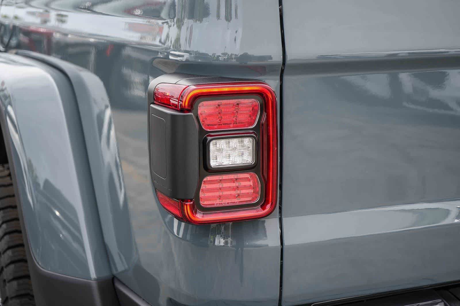 New 2026 Anvil Clearcoat Jeep Mojave X image 10
