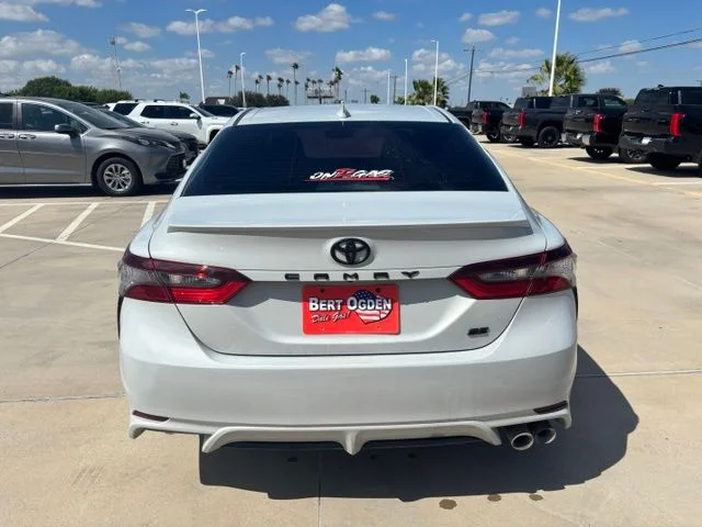 Used 2022 White Toyota SE image 5