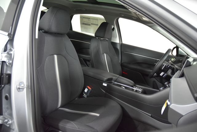 New 2026 Silver Hyundai SEL image 12