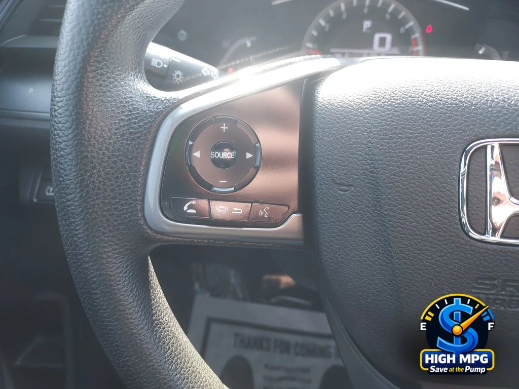 Used 2018 White Honda LX image 18