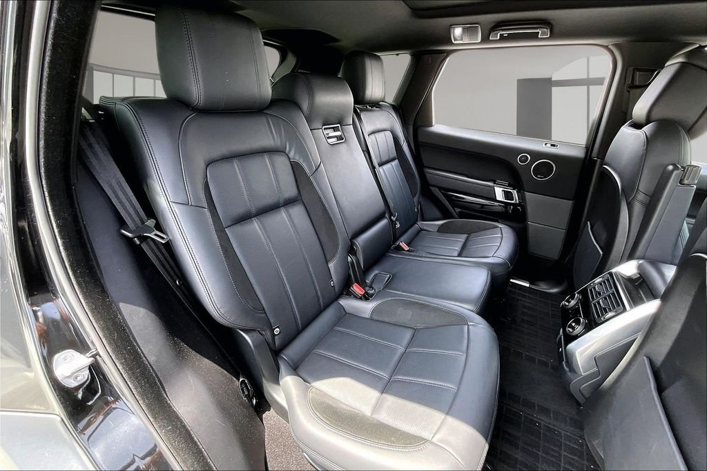 Certified Used 2022 Ligurian Black Land Rover HST image 23