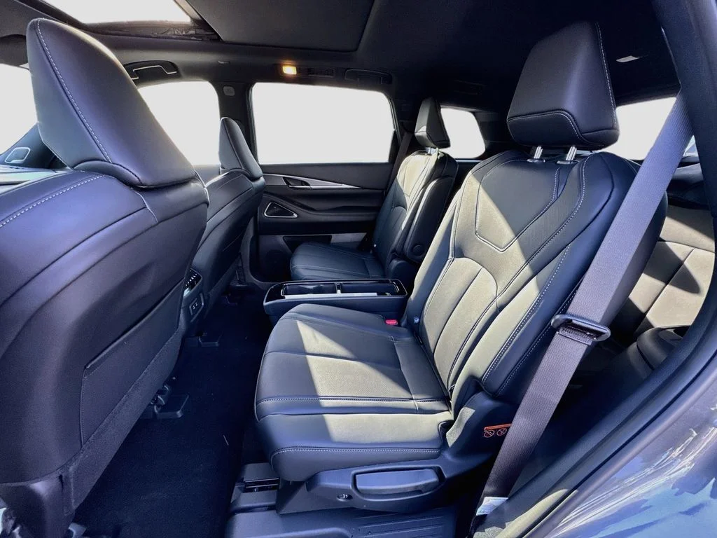 New 2027 GRAPHITE SHADOW INFINITI Sport AWD image 26