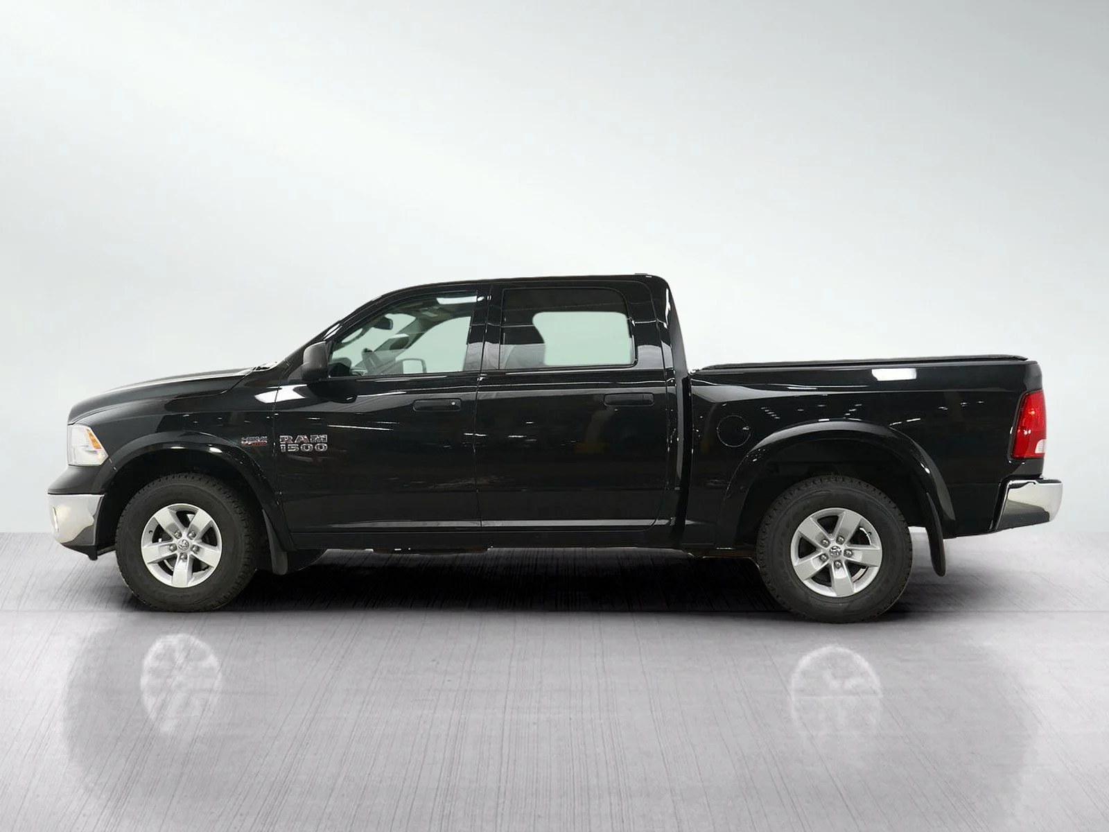 Used 2015 RAM Ram 1500 Pickup Outdoorsman with VIN 1C6RR7LT7FS661685 for sale in Hopkins, Minnesota