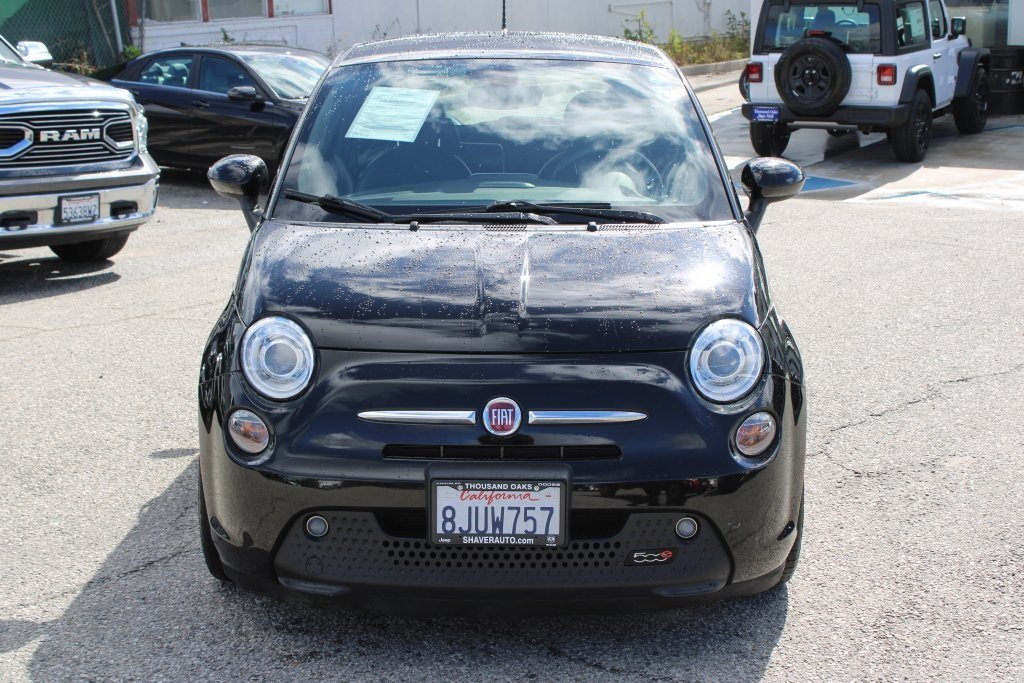 Used 2019 FIAT 500e Battery Electric with VIN 3C3CFFGE5KT700428 for sale in Thousand Oaks, CA