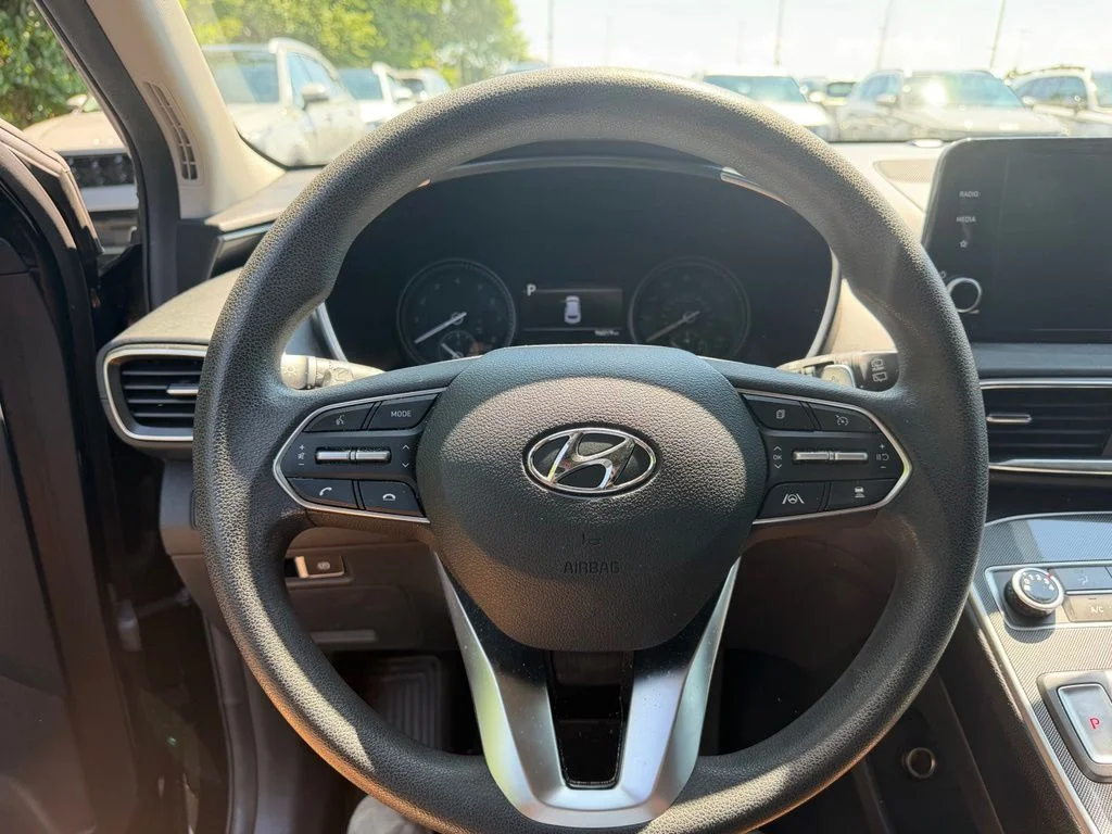 Used 2021 Twilight Black Hyundai SEL image 9