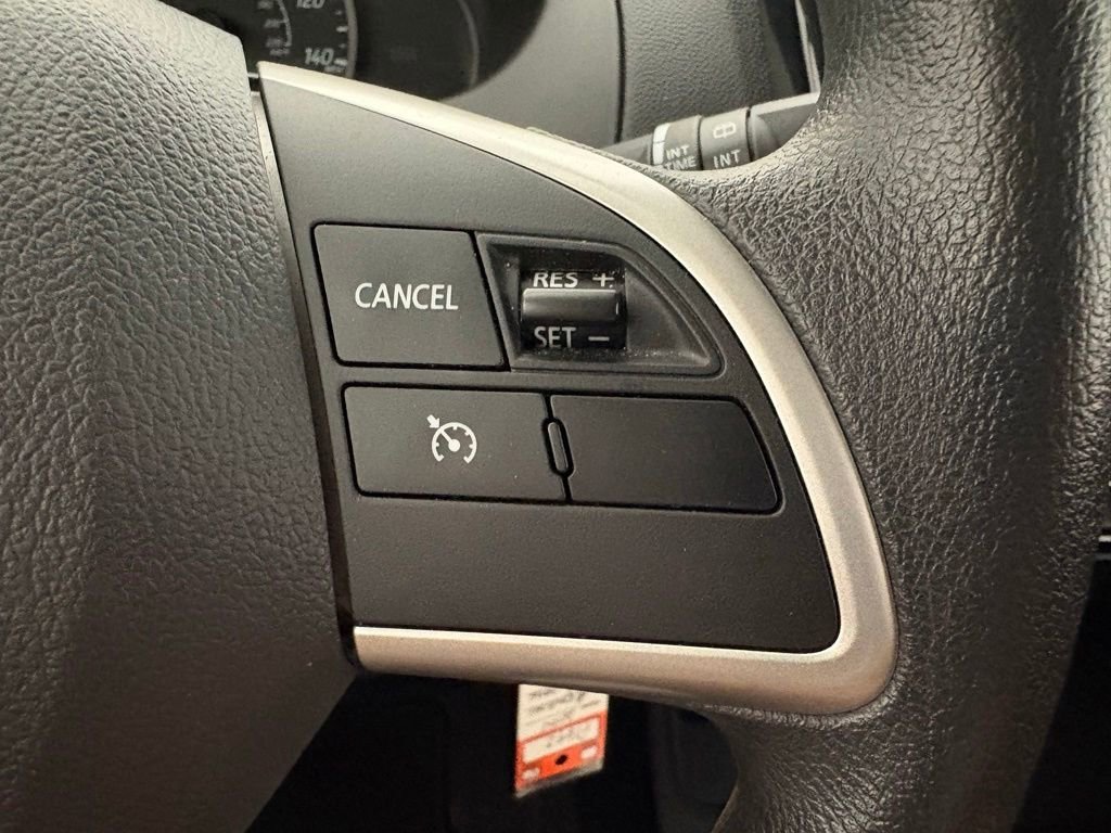 Used 2024 Blue Mitsubishi ES image 4