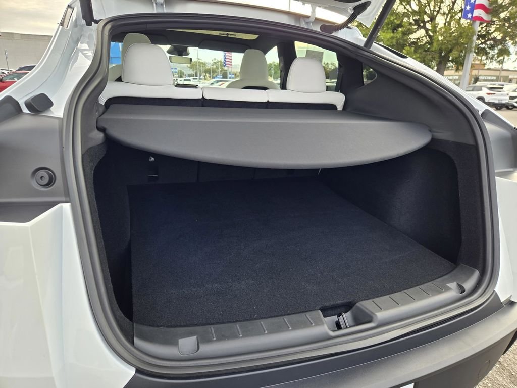 Used 2026 Pearl White Multi-Coat Tesla Long Range image 27