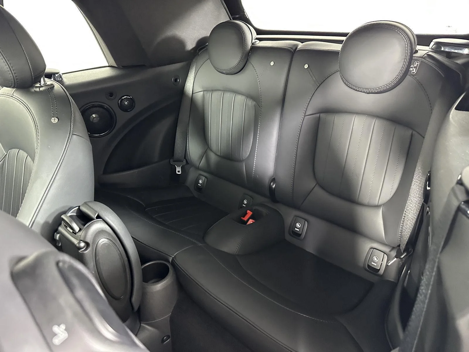 Used 2024 Nanuq White Metallic MINI Cooper S image 38