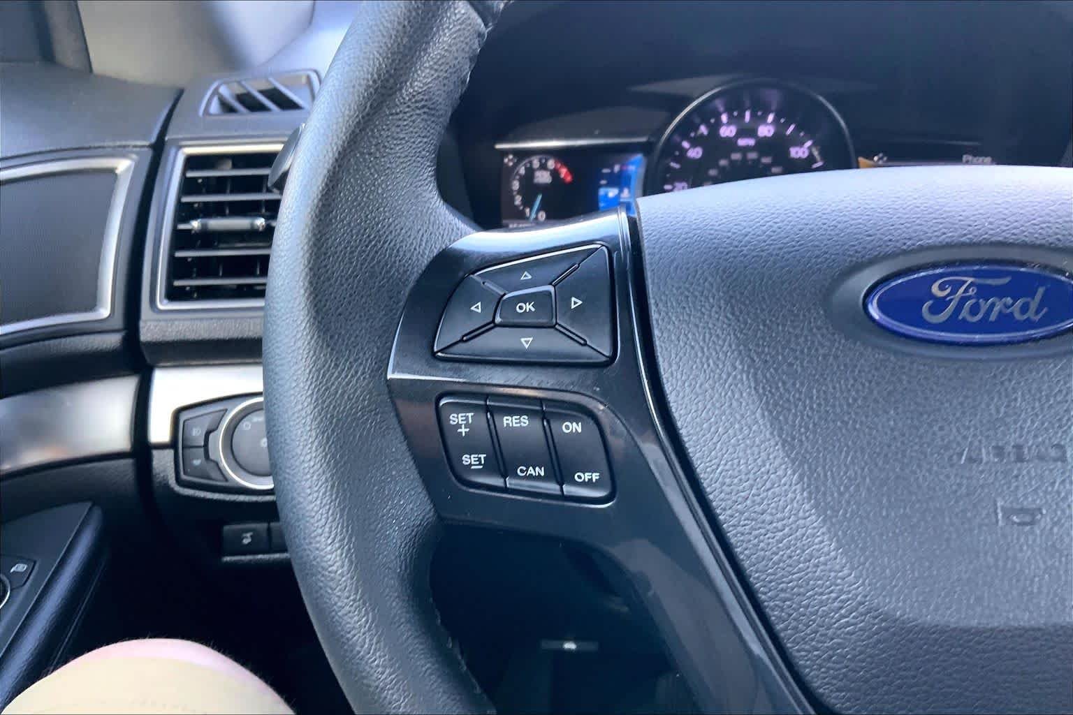 Used 2018 Magnetic Ford XLT image 23