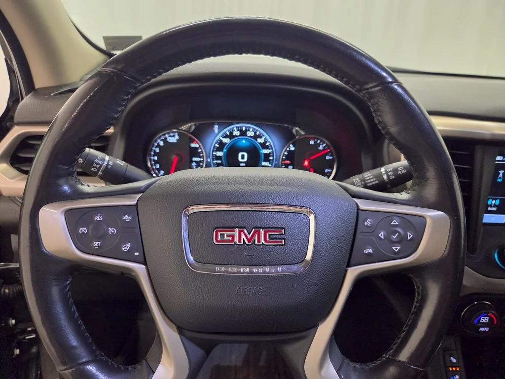 Used 2018 Black GMC Denali image 13