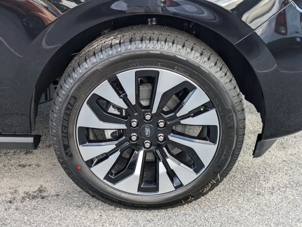 New 2026 Agate Black Metallic Ford Platinum image 11