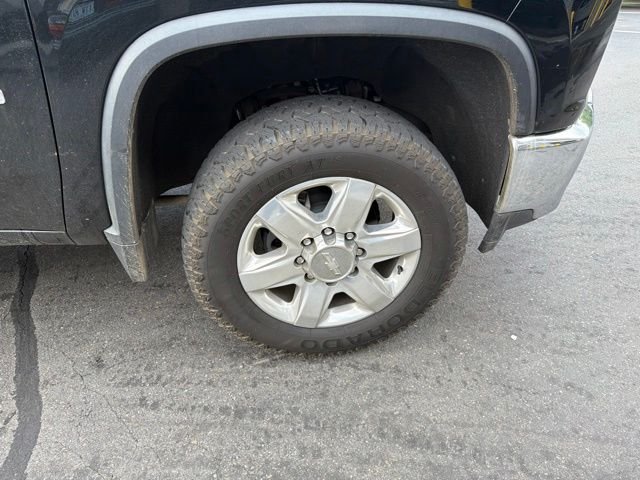 Used 2020 Black Chevrolet LTZ image 14