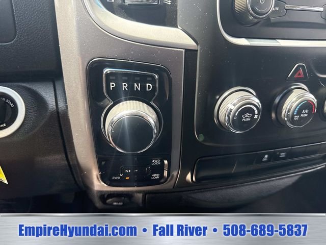 2024 RAM Ram 1500 Classic SLT - Photo 24