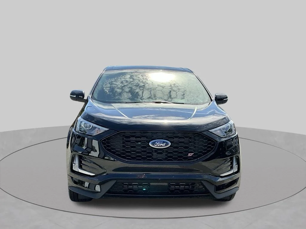 Used 2023 Black Ford ST image 19
