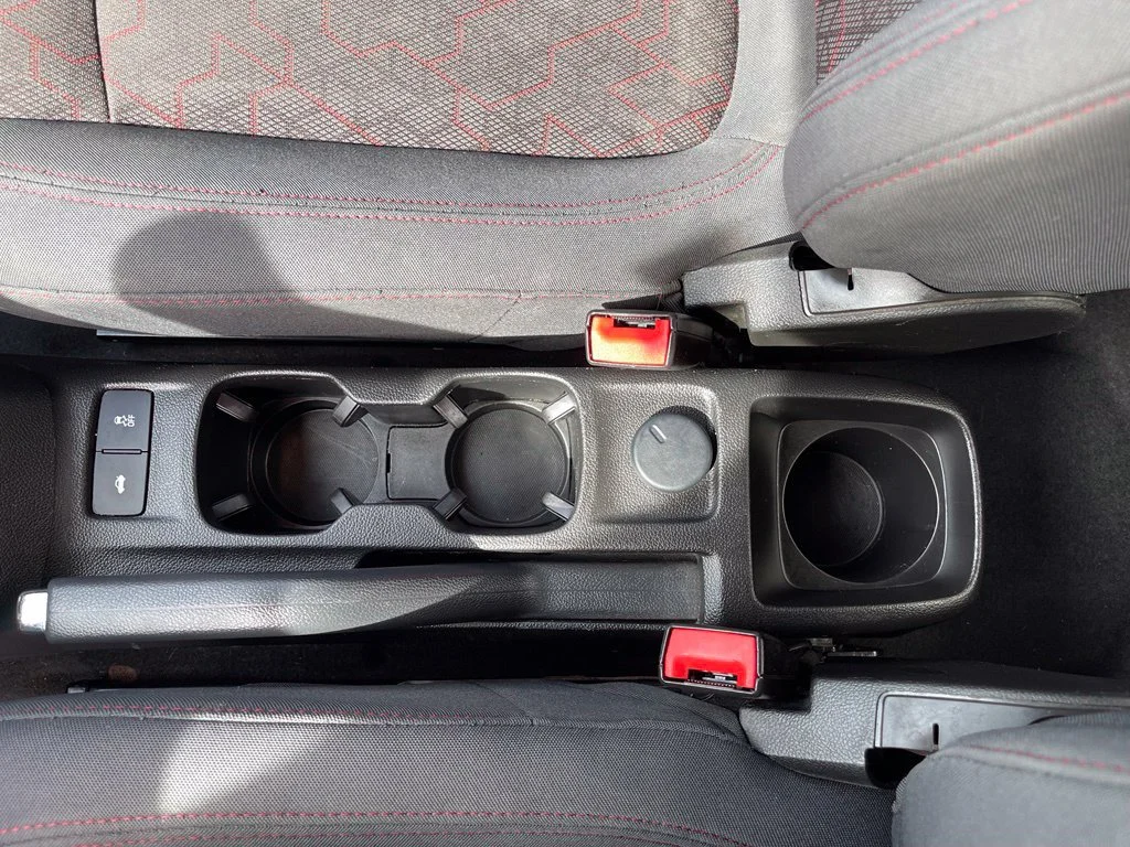 Used 2017 CAJUN RED TINTCOAT Chevrolet LT image 20