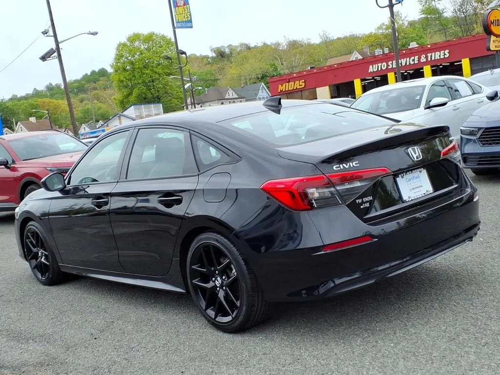 2023 Honda Civic Sport - Photo 4