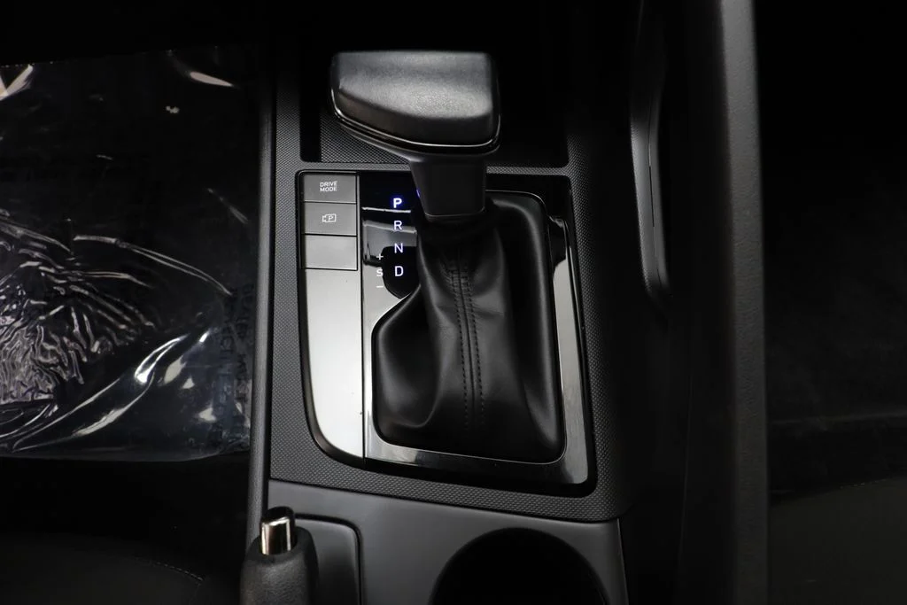 Used 2025 Intense Blue Hyundai SEL Sport image 12