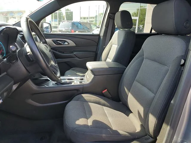 Used 2023 Sterling Gray Metallic Chevrolet LT Cloth image 19