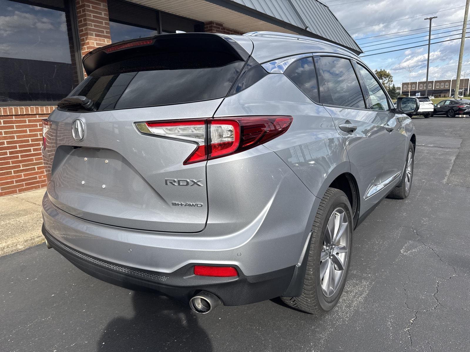 Used 2020 Lunar Silver Metallic Acura SH-AWD w/Tech image 6