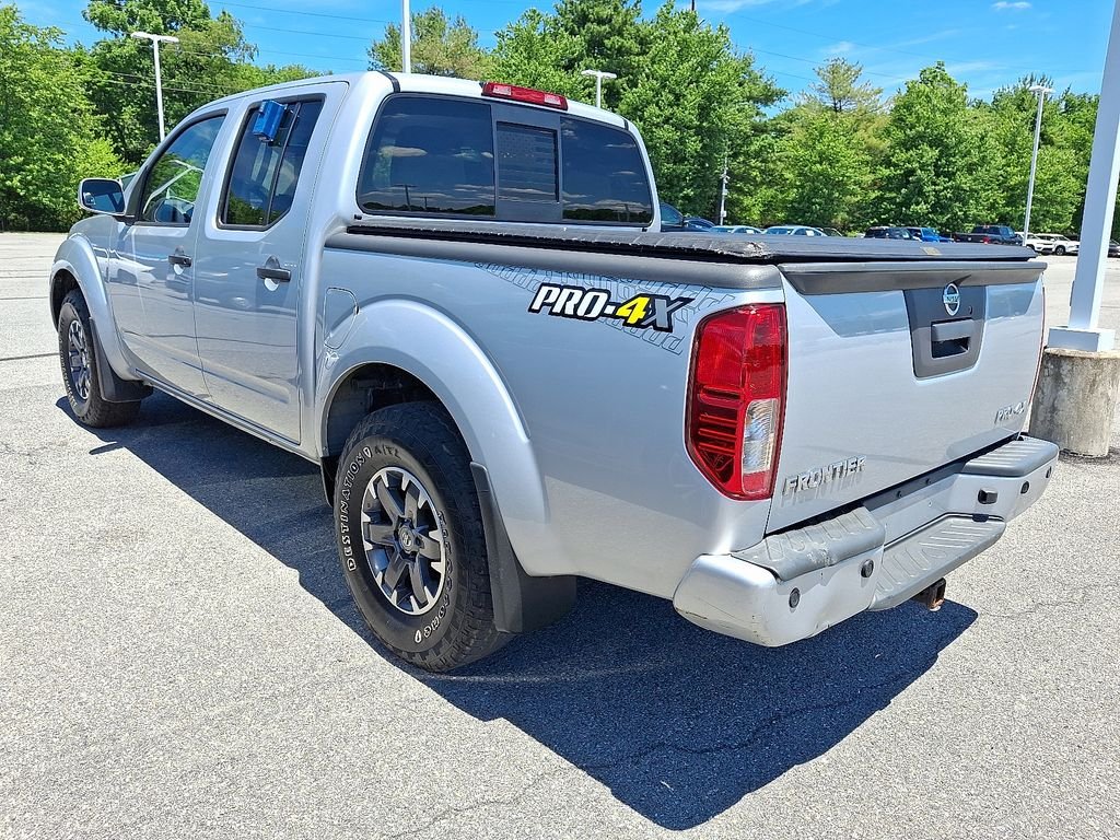 Used 2019 Silver Nissan PRO-4X image 4