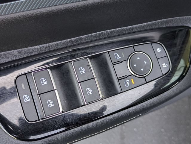 Used 2025 Boulder Gray Nissan SL image 20