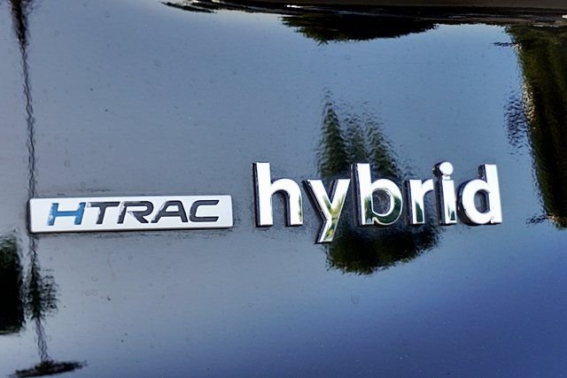 Used 2022 Black Hyundai SEL Premium image 9