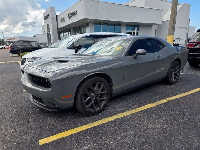 Certified Used 2023 Gray Dodge SXT image 3