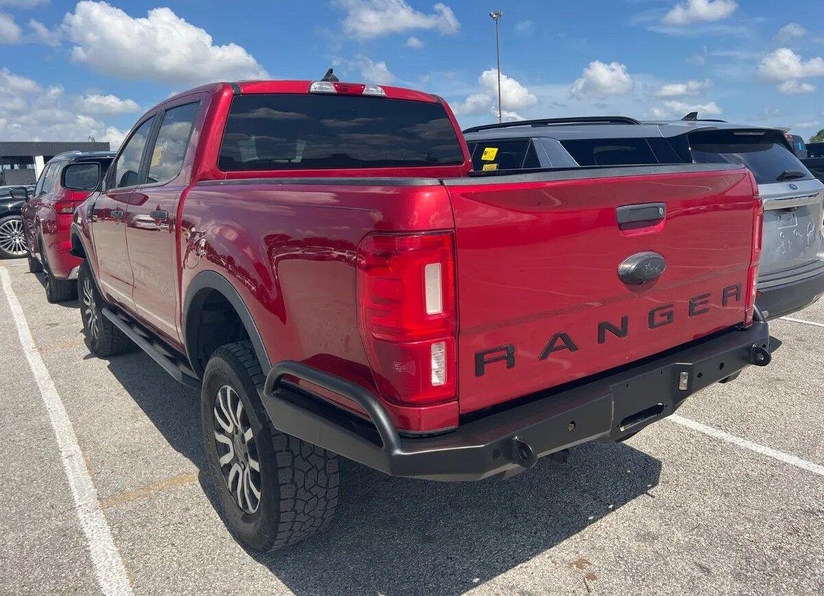 Used 2021 Rapid Red Metallic Tinted Clearcoat Ford XLT image 3