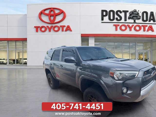 2018 Toyota 4Runner Off-Road 4x4 V6's photo