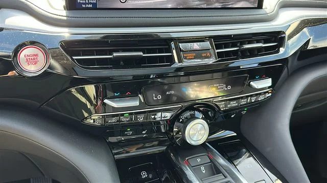 New 2026 White Acura Technology Package image 18