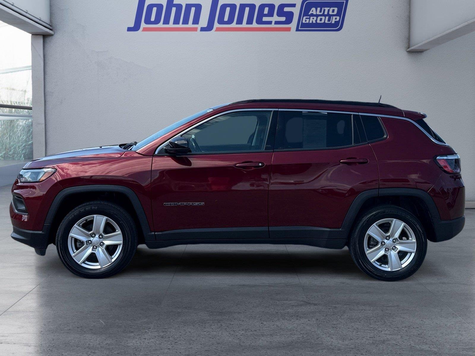 Used 2022 Jeep Compass Latitude with VIN 3C4NJDBB6NT111980 for sale in Corydon, IN