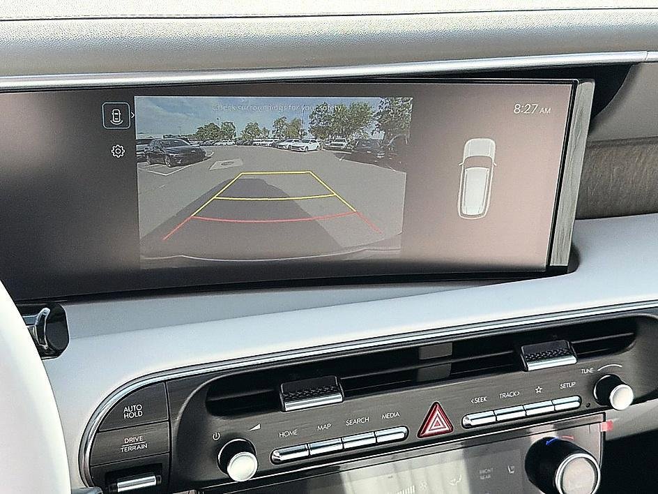 New 2026 Creamy White Pearl Hyundai SEL AWD image 27